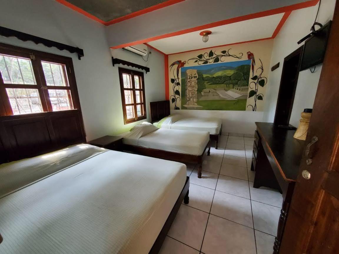 Hotel & Hostal Yaxkin Copán Exteriér fotografie