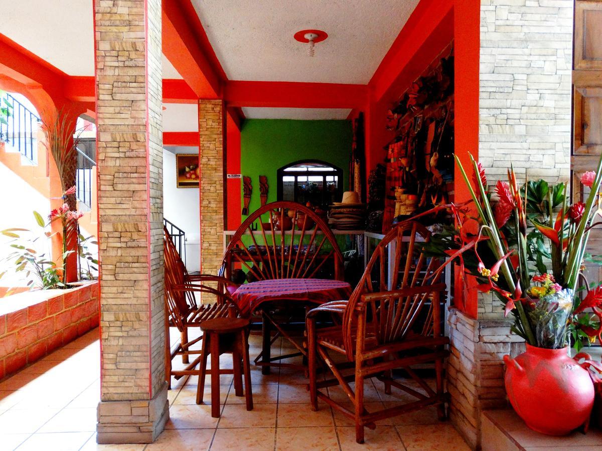Hotel & Hostal Yaxkin Copán Exteriér fotografie