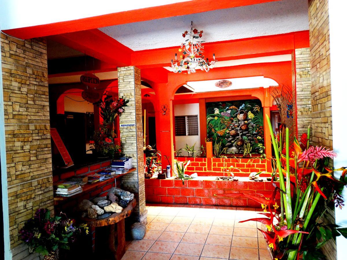 Hotel & Hostal Yaxkin Copán Exteriér fotografie
